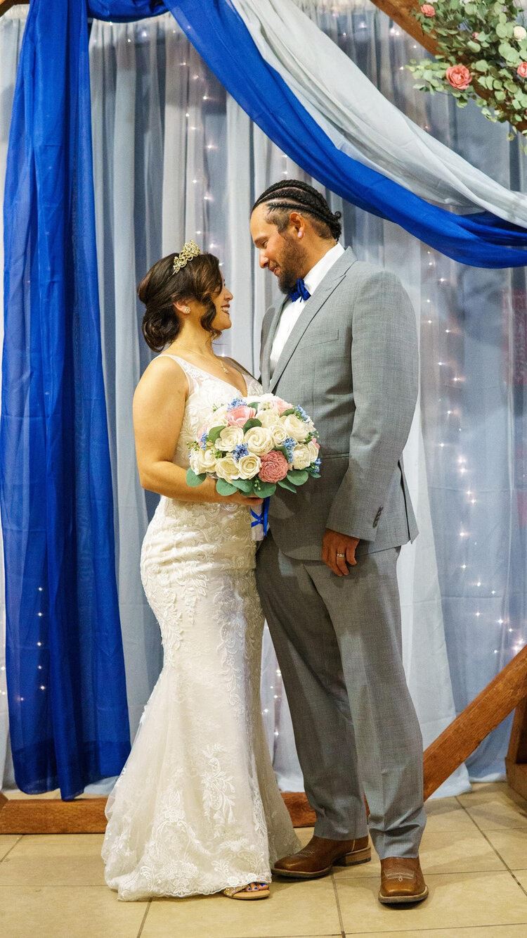 amor bridal