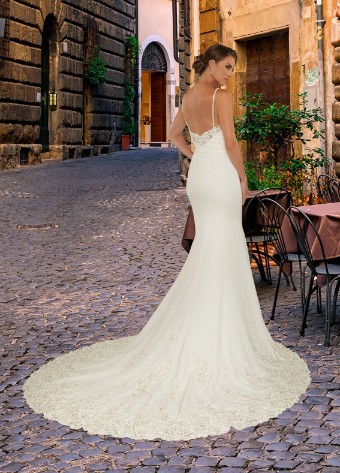 Ashley & Justin Style No. 10986 #1 thumbnail